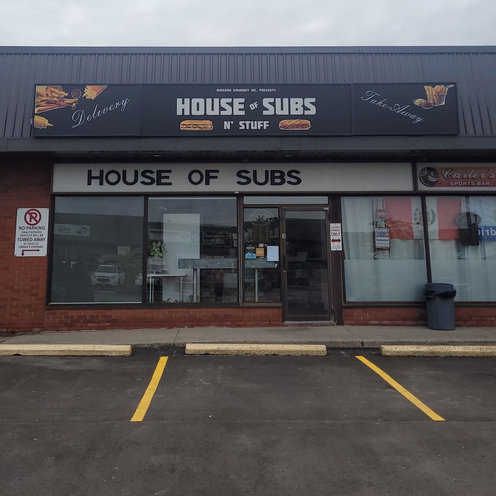 House of Subs Restaurant Front